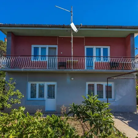 Dagon 2 Apartment